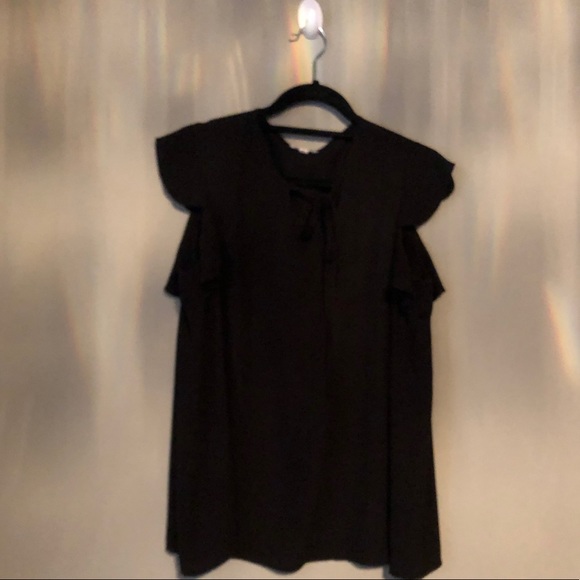 Black long sleeved shirt - Picture 2 of 6